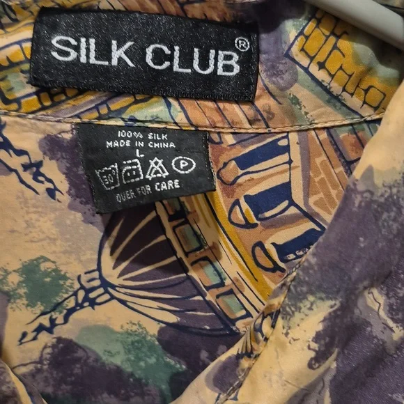 Vintage 90’s Silk Club Button Up Short Sleeve Shirt - Picture 5 of 11